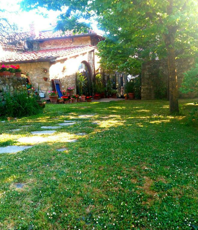 Villa Casa Mezzuola Agriturismo Greve in Chianti Exterior foto